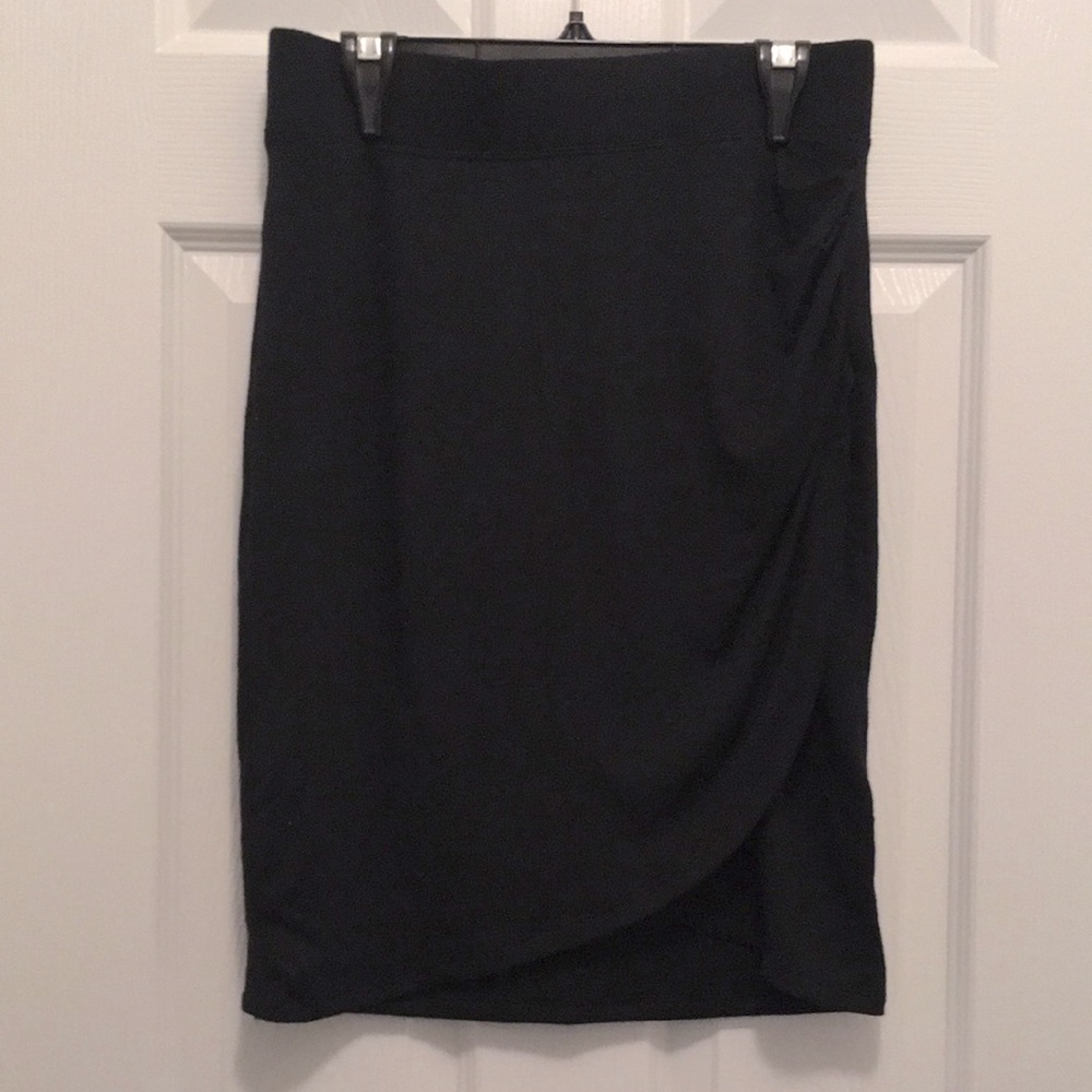 Black Gathered Skirt NWT